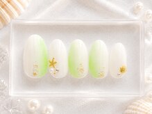 桜/爽やかミント色の夏グラデネイル