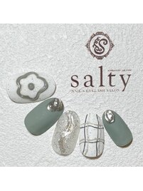 ぷっくりネイル