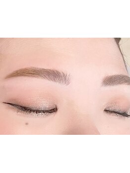 アイブロウメニューがあるサロン