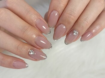 エミリア(EMILIA)/韓国・ワンホン・ガラスフレンチ