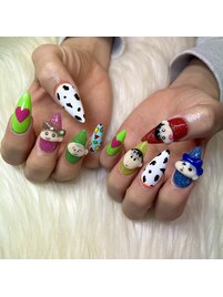 クレヨンしんちゃんネイル