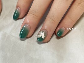 蝶々　グラデーション　グリーン