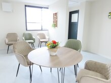 ラクリエ 東加古川院(La Creer)/待合スペース