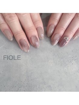 フィオル(FIOLE)/ニュアンスネイル♪