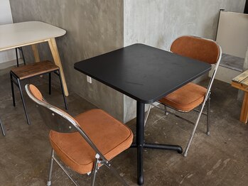 キュロン(quro.n)/カフェ店内雰囲気