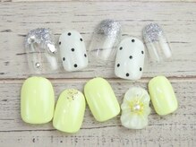 ネイル アンド アイラッシュ ニコニコ(niconico)の雰囲気（オフ込☆ワンカラー￥3900/定額プチArt￥5200）
