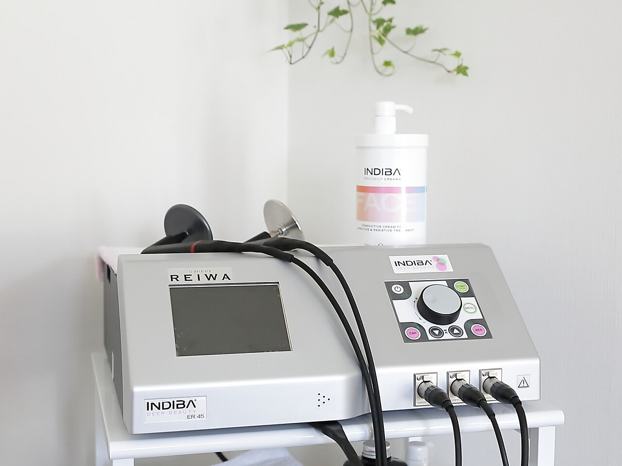 インディバER45 Professional Indiba ER45 Activ 902 Therapy Active Radio