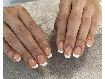 フレンチネイル