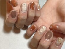 ムー(moo)/秋ニュアンスネイル