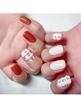 ラドール(La Dhole)/ぷっくりチェックネイル