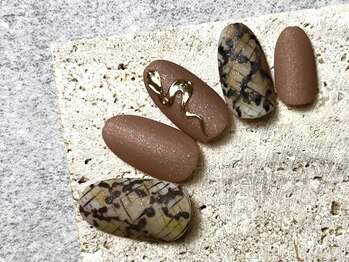 エヌアット 新宿西口(n@nail)/定額手描きアート