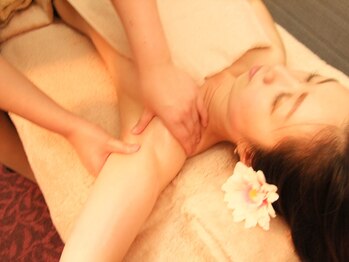 憩いサロン ユリ(yuri)/リンパマッサージ・痩身大宮店