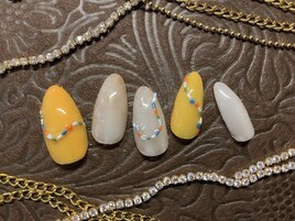 ぷっくりラインネイル