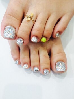 リンク(Rinc)/ホロ埋めネイル