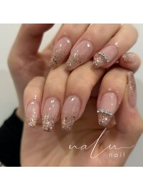 ニュアンスネイル
