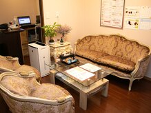 リカ整体院 大久保店/受付部屋