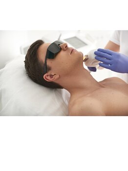 ココカナ(COCOKANA)の写真/《男性も大歓迎》清潔感UP！人目を気にせず通えるメンズ脱毛◎広島市/ワックス脱毛/VIO脱毛