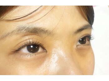 ヒイラギ(HIIRAGI)/まつ毛カールトリートメント付き