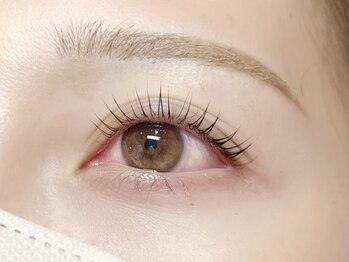 コム 草加マルイ店(com by neolive)/話題！パリジェンヌ♪