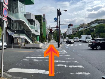 カフー(KAFUU)/世田谷信用金庫へ渡ります