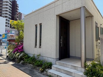青い手の写真/《6月NEWOPEN*》OPEN割実施中♪さとう式リンパケアで日々の疲れ癒します◎［全身リンパケア60分初回¥3000］