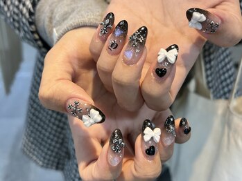 グロウ ネイル(GLOW×NAIL)/Art by MAIKA