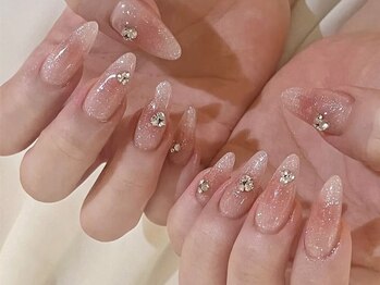 Shiori Nailsalon　持ち込み・長さだしサロン/フィルイン｜ビジューネイル