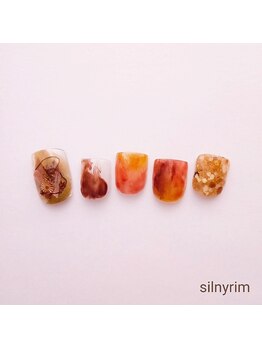 シルニー リム(Silny rim)/