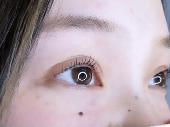 イースブルー(Y's BLUE)/パリジェンヌラッシュリフト