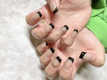 フレンチネイル