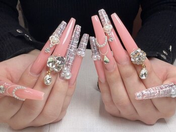 イロドリ(irodori)の写真/スカルプでショートからスーパーロング等お好みの長さや形に!ジェルチップの長さ出しメニューも有