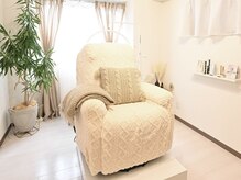 ミヌ(minu)の雰囲気（自然光がはいる明るい店内♪お悩み等なんでもご相談ください☆）
