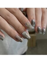 グラウネイル(glaw nail)/グレーニュアンス