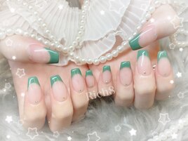 カーキフレンチ