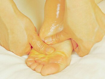 月桃/リンパマッサージ　ヘッドスパ