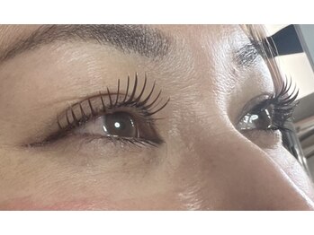 リュミエール(lash&brow lumiere)/マツエク　フラットラッシュ