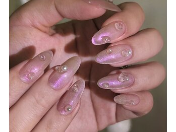 ピンキーネイル(Pinky Nail)/大人気ワンホンーネイル