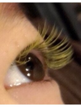 フリルアイビューティ 豊中店(Frill Eye Beauty)/