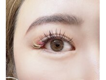 アヤネイルズ アンド アイラッシュ(AYA NAILZ.＆Eyelash)/目尻だけのビビッドカラー