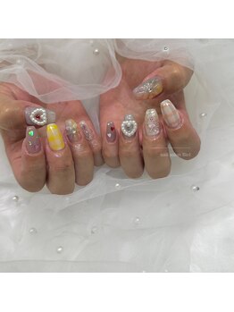 ビエル(Biel)/個性派ネイル