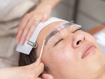 スリーズララ(Cerise LaLa)の写真/《メンズ専門店》当店人気No.1眉毛WAXスタイリング￥4200～眉WAX脱毛で好印象&清潔感GET!まつげパーマも◎