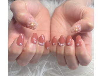 デュアスアール チャンドラ(DuasR chandra)/ぷっくりお花ネイル