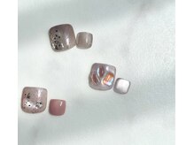 ダリ ネイルアンドアイラッシュサロン(Dali)/フット　親指ワンポイント