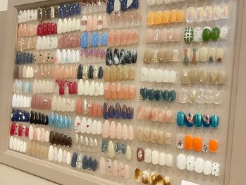 ランマ 布施店(RANMA)の写真/【フィルイン技術で自爪にやさしい!!】ちゅるん/透明感抜群のデザイン☆手元を華やか&大人上品に♪