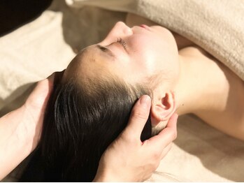 アモリール(Amolir)/【施術風景】