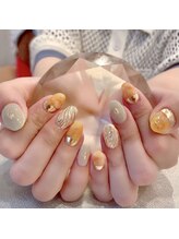 エルア ホノ ホノ(Elua Hono-Hono)/ハンドネイル　￥8,800