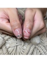 リリフリー(riri Free)/チェックネイル