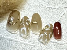 ドットビー(.Bee)