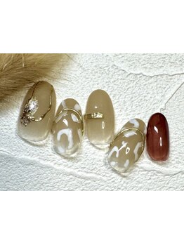 手描きアートが得意なサロン