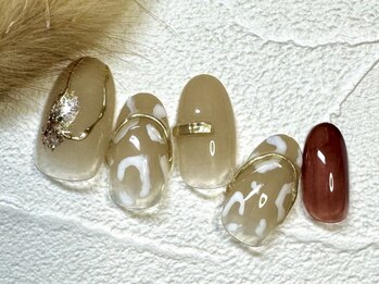 ドットビー(.Bee)の写真/ベテランネイリスト在籍◎【理想のデザインが叶う♪】こだわりの手描きネイルや持ち込みデザインもお任せ♪